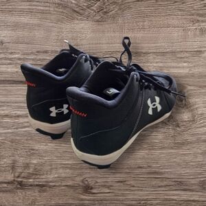 Under Armour Black Baseball Cleats Size 5.5